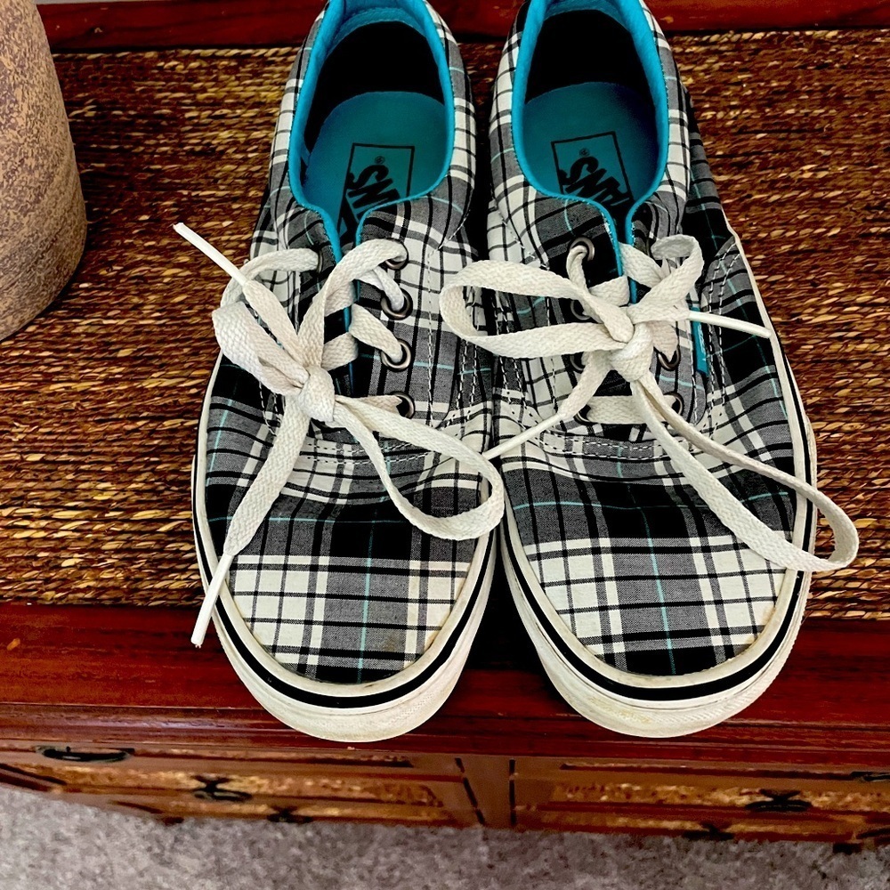 Vans Black and White Plaid with teal accent Sneakers with White Laces size 5/6.5